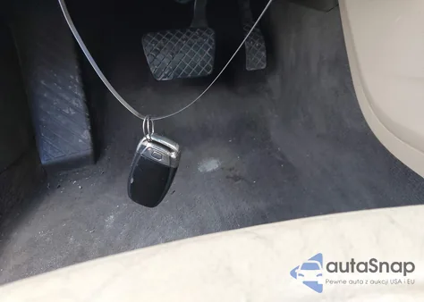 2012 Audi A7 Premium z USA, uszkodzony, nr VIN WAUSGAFC9CN025737